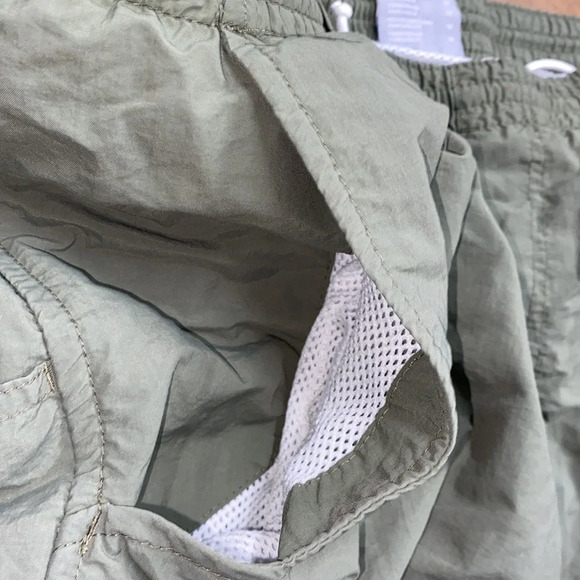 Columbia green shorts size 32 - Picture 5 of 9